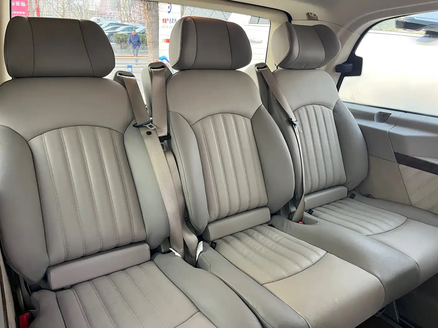 Mercedes-Benz Viano 2013 3.0L Comfort Edition фото 8