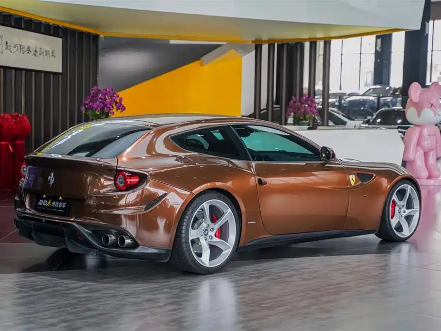 Ferrari FF 2012 6.3L V12 фото 22