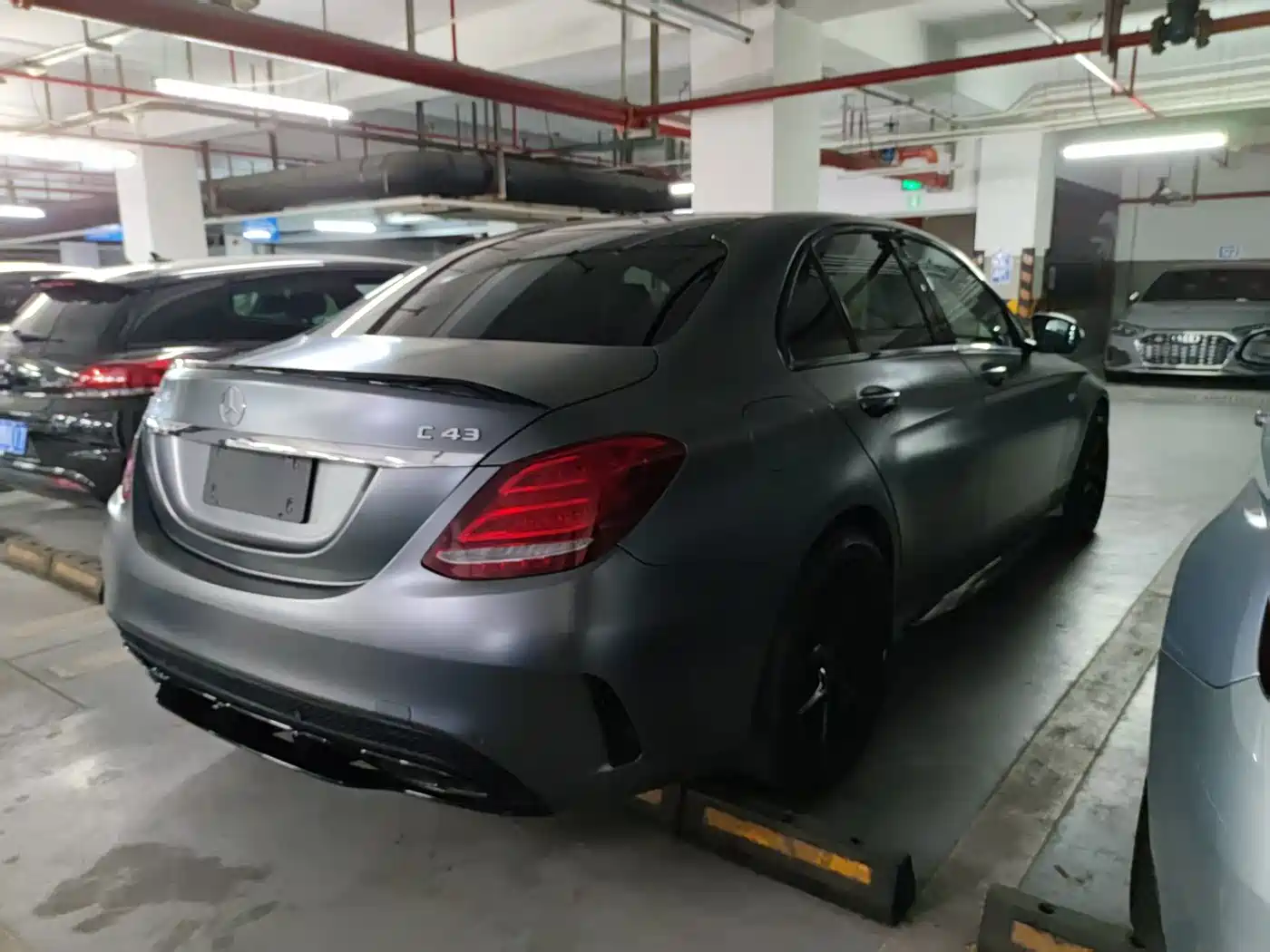 Фото 16 - Mercedes-Benz C-Class AMG
