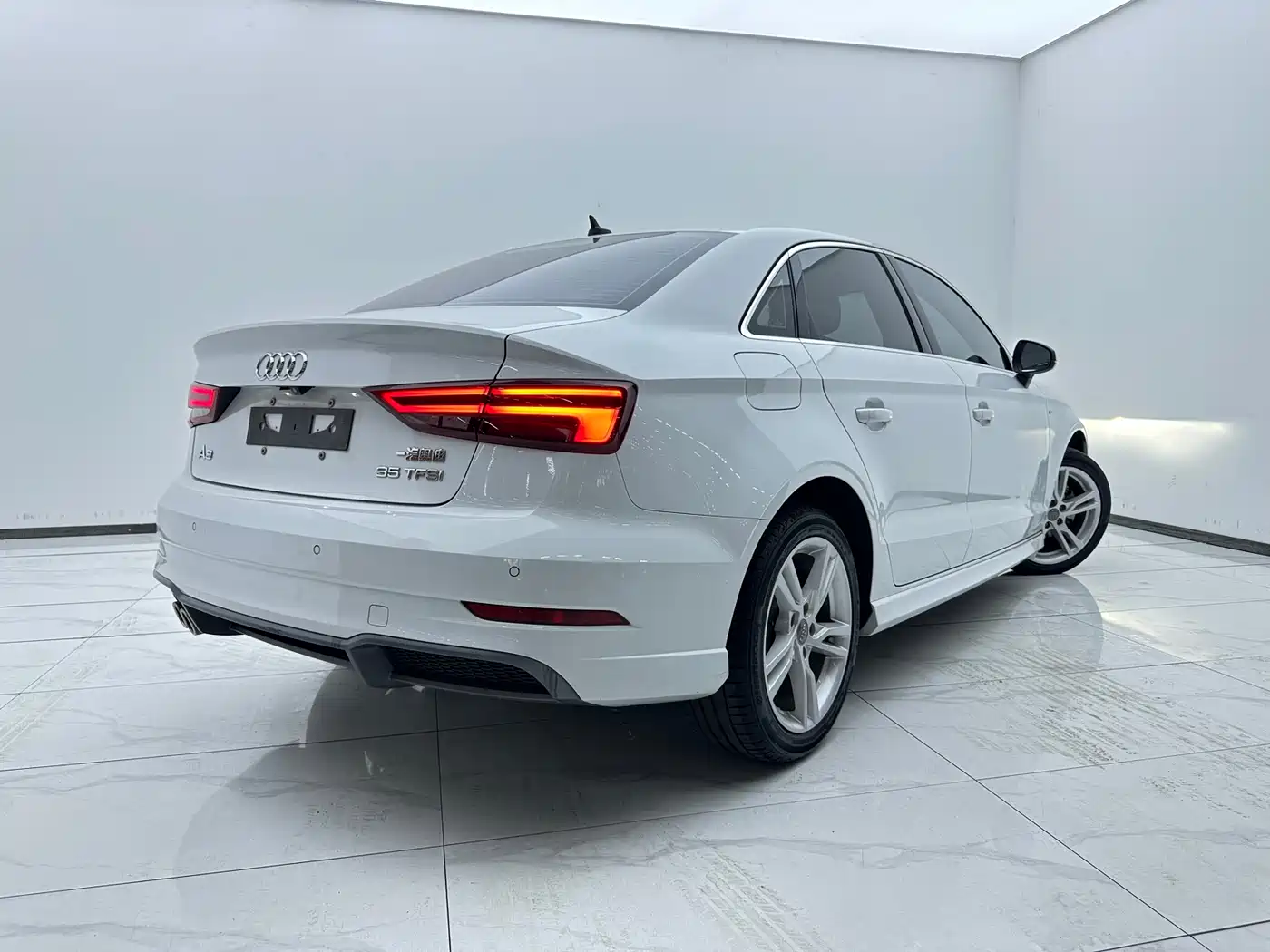 Audi A3 2020 Limousine 35 TFSI Fashion China VI фото 4