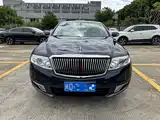 Фото 2 - Hongqi H7