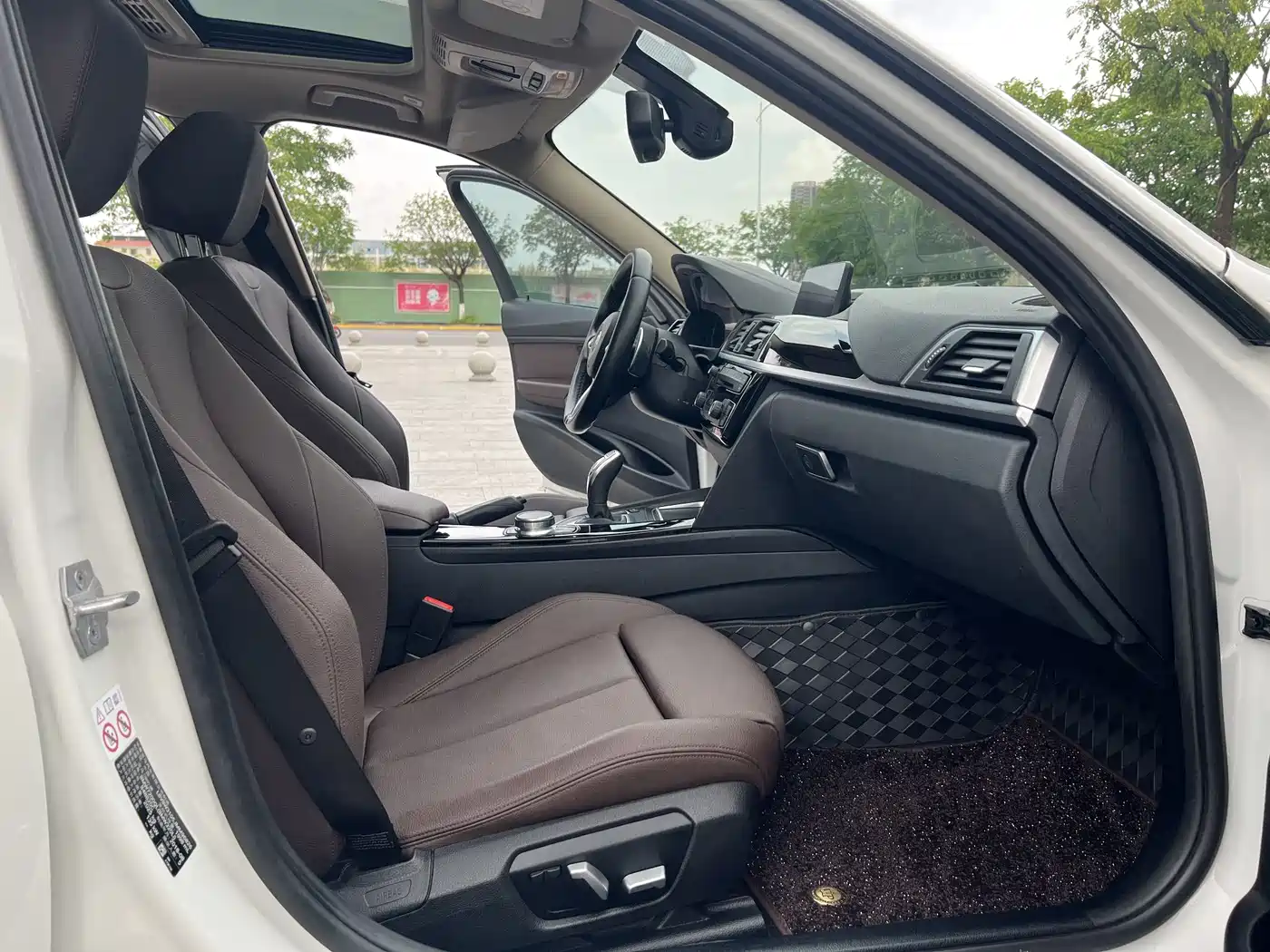 BMW 3 Series 2018 320Li Leading M Sport Package фото 11