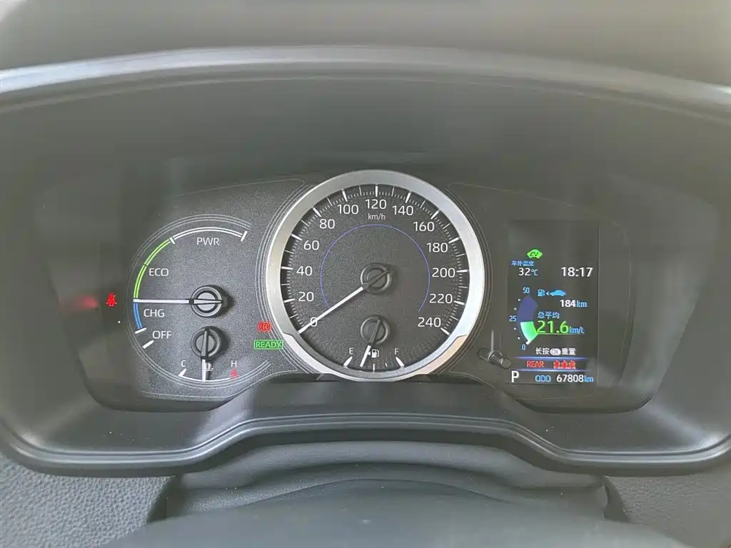 Toyota Levin 2021 Dual Engine 1.8H E-CVT Sport фото 14