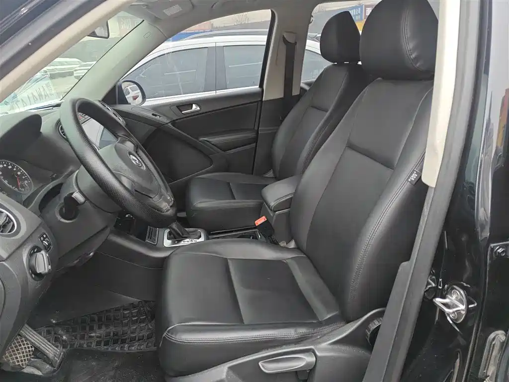 Volkswagen Tiguan 2016 280TSI Automatic 2WD Silk Road Fashion Edition фото 11