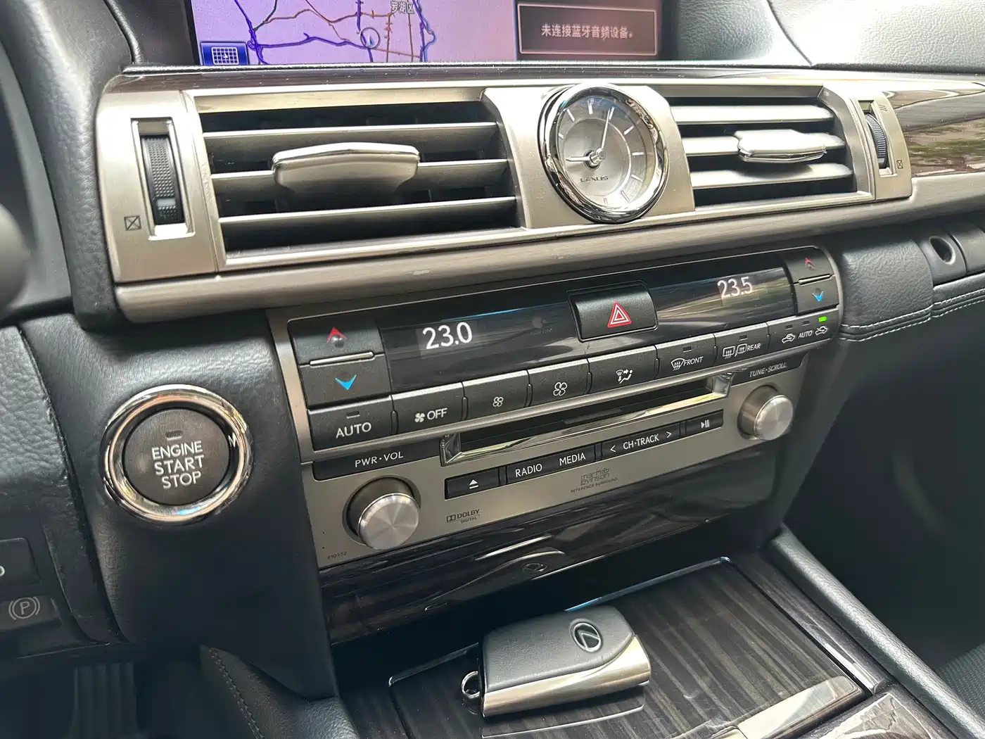 Lexus LS 2013 460L Luxury Edition фото 16