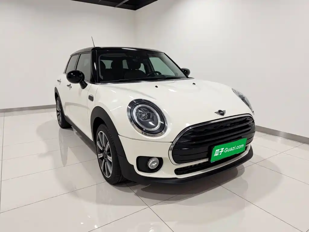 MINI CLUBMAN 2024 2023 Facelift 1.5T COOPER Connoisseur