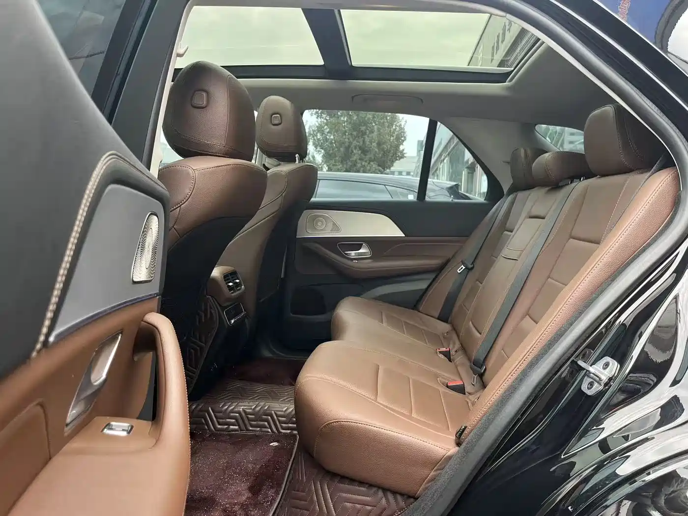 Mercedes-Benz GLE 2024 GLE 350 4MATIC Sport фото 12