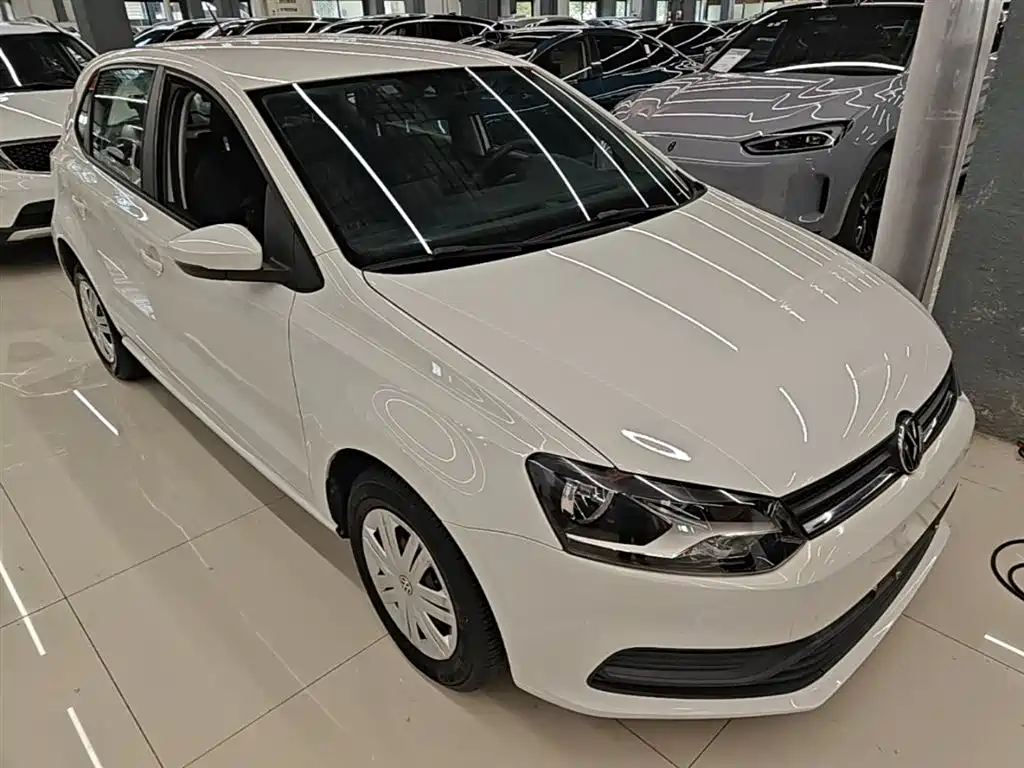 Volkswagen Polo 2018 1.5L Auto Safe Drive фото 4