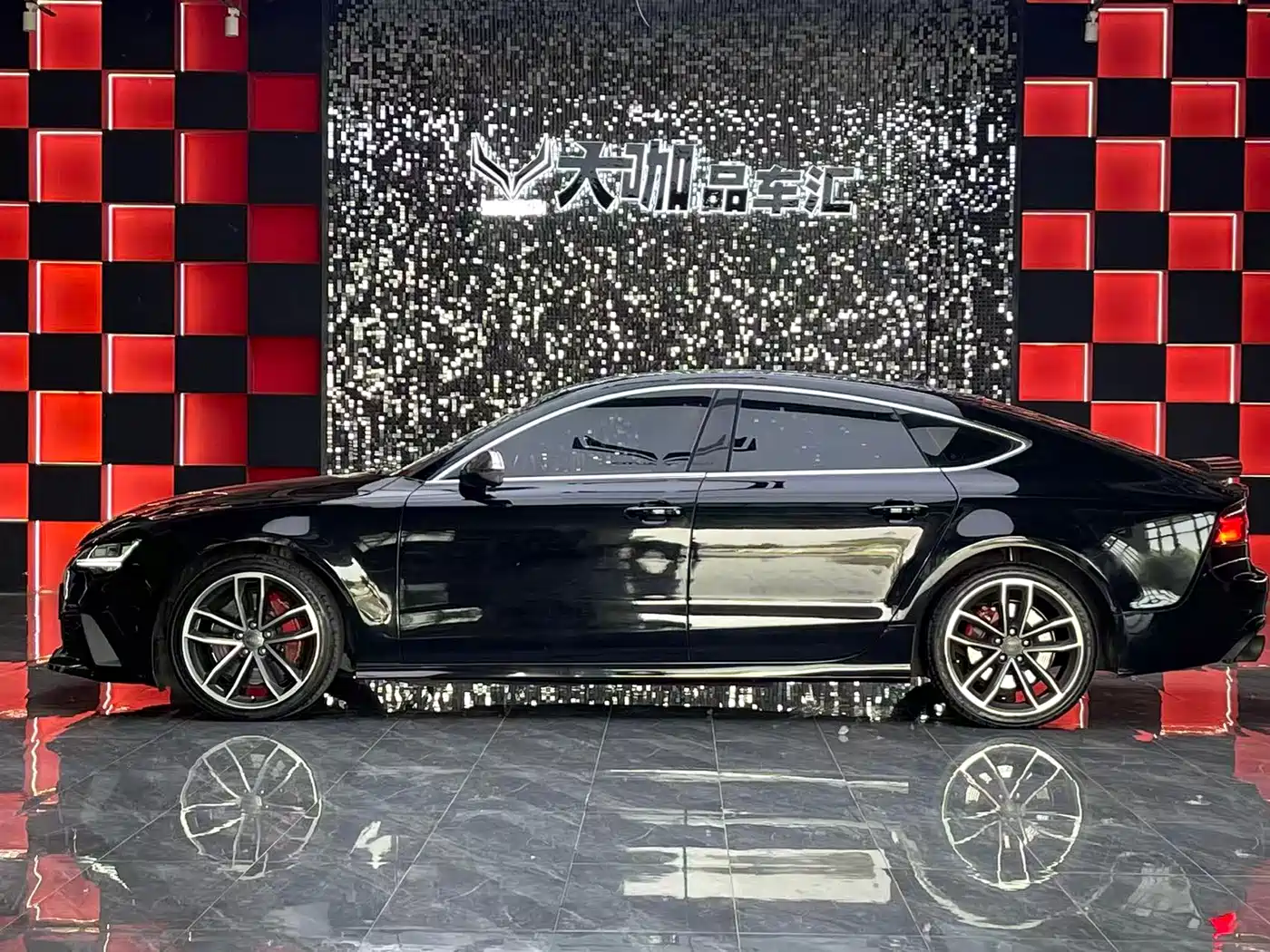 Audi A7 2013 50 TFSI quattro Luxury фото 3