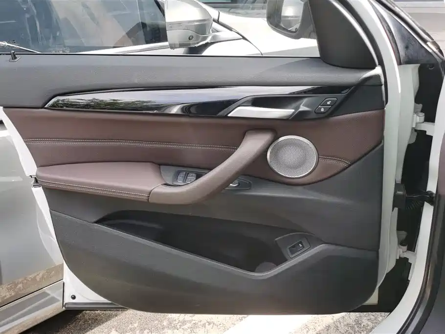 BMW X1 2021 Facelift sDrive25Li Leading фото 7