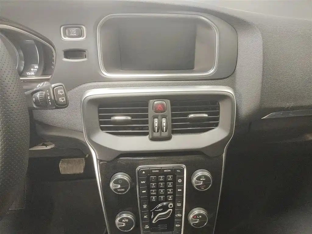 Volvo V40 2018 2018 T3 Inscription Edition