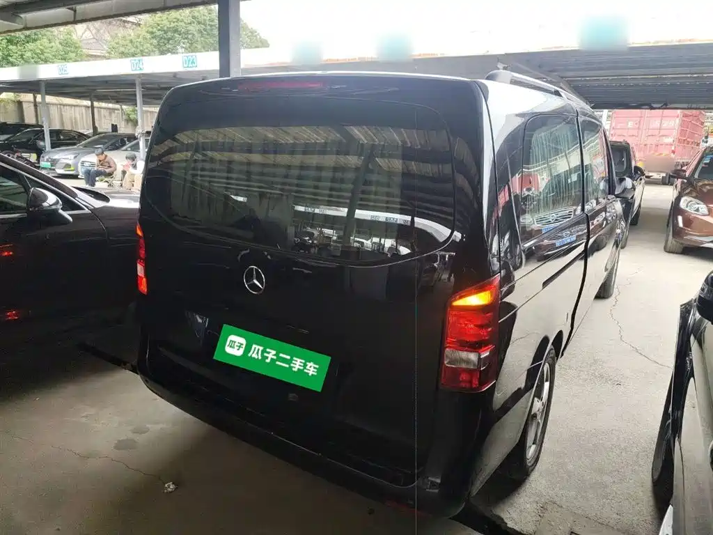 Mercedes-Benz Vito 2020 2.0T Business Edition (7-seater) фото 7