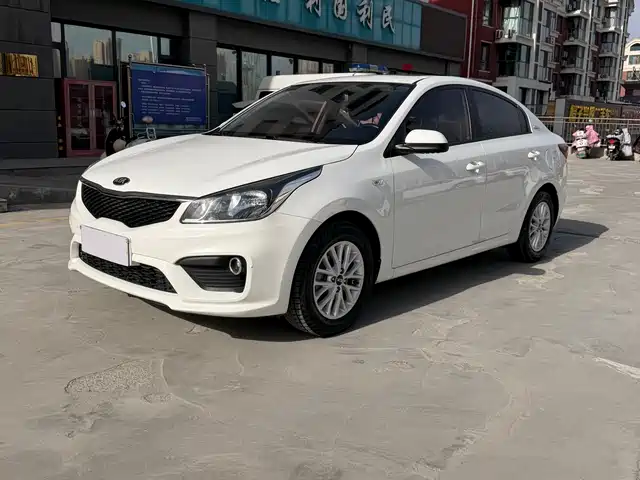 KIA K2