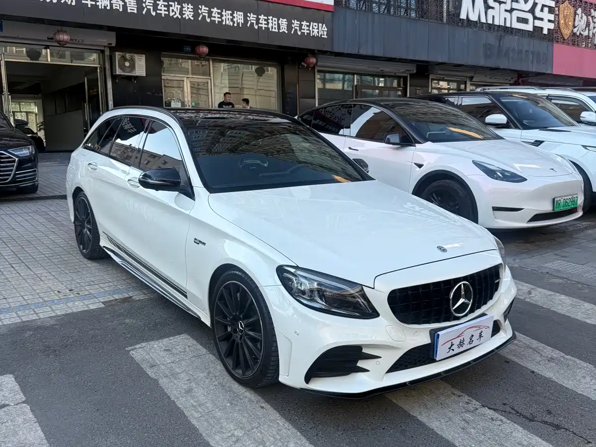 Mercedes-Benz C-Class AMG 2019 AMG C 43 4MATIC Estate Special Edition фото 3