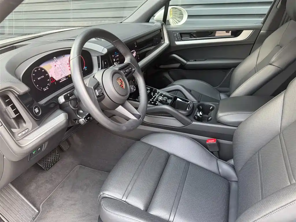 Porsche Cayenne 2025 Cayenne 3.0T Dream Chaser Edition фото 8