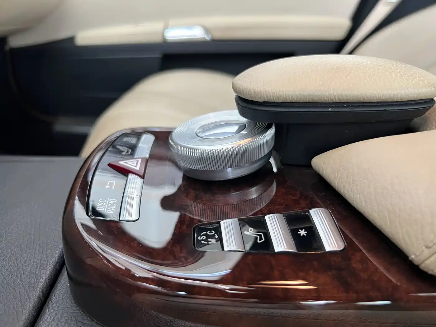 Mercedes-Benz S-Class фото 55