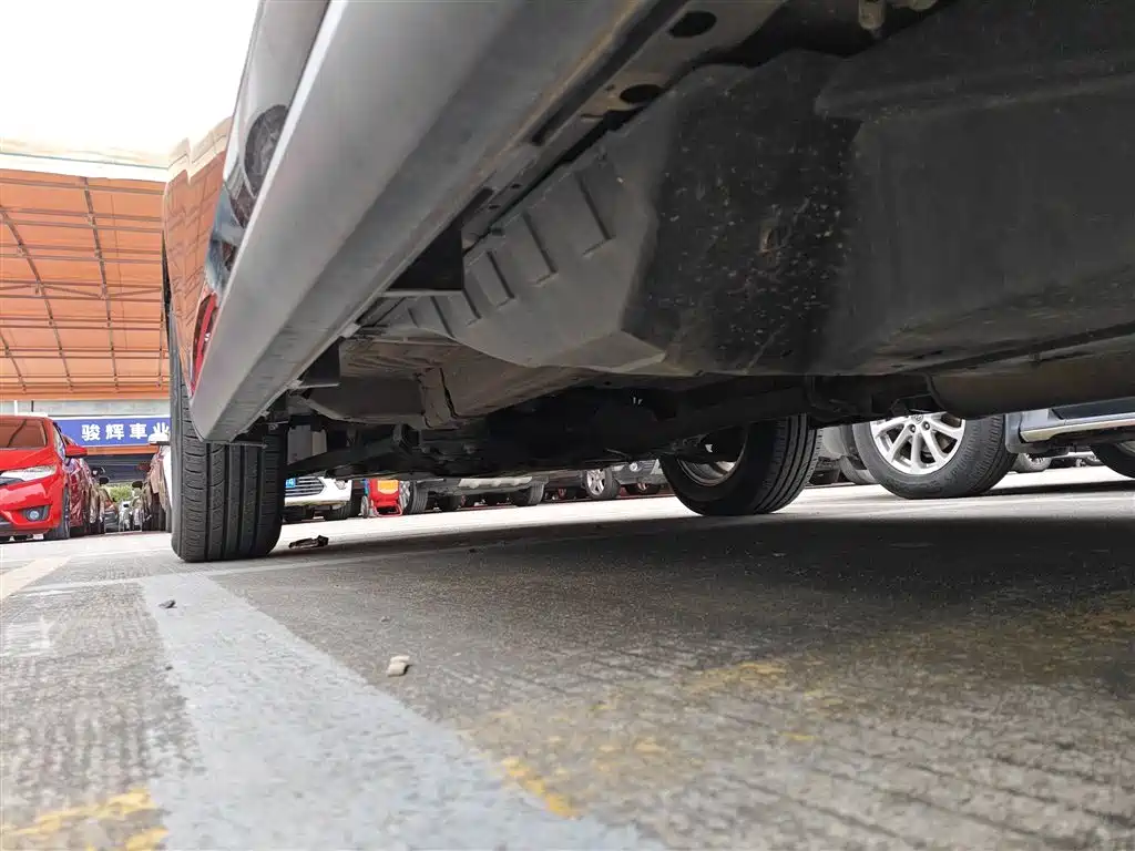 Haval M6 2018 Facelift 1.5T DCT 2WD Elite Edition фото 21