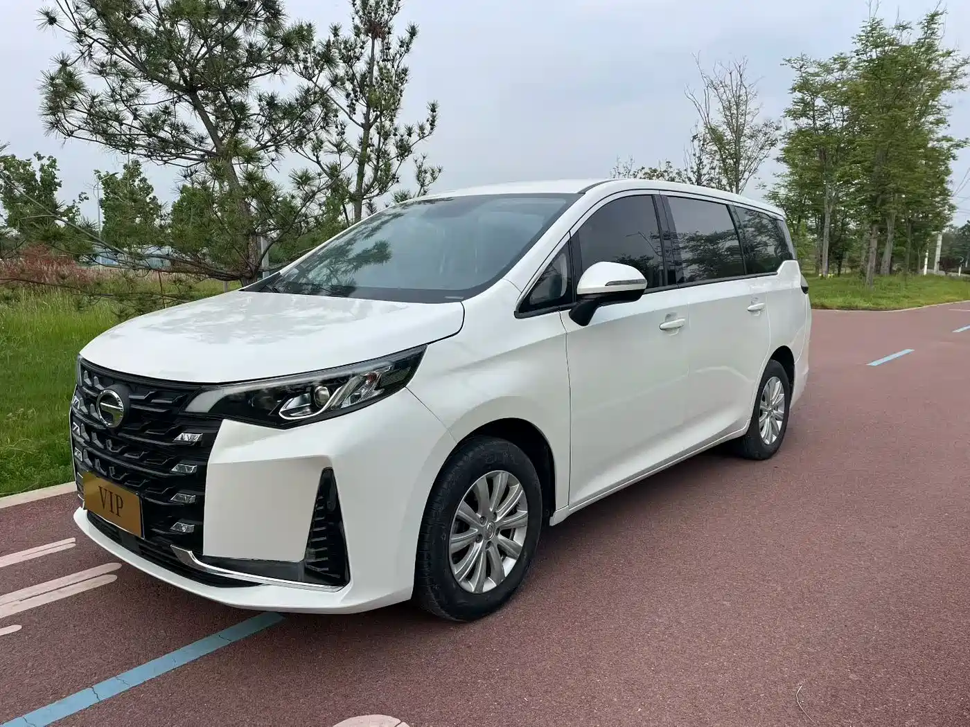 GAC Trumpchi Trumpchi M6 2023 PRO 270T DCT Luxury Edition