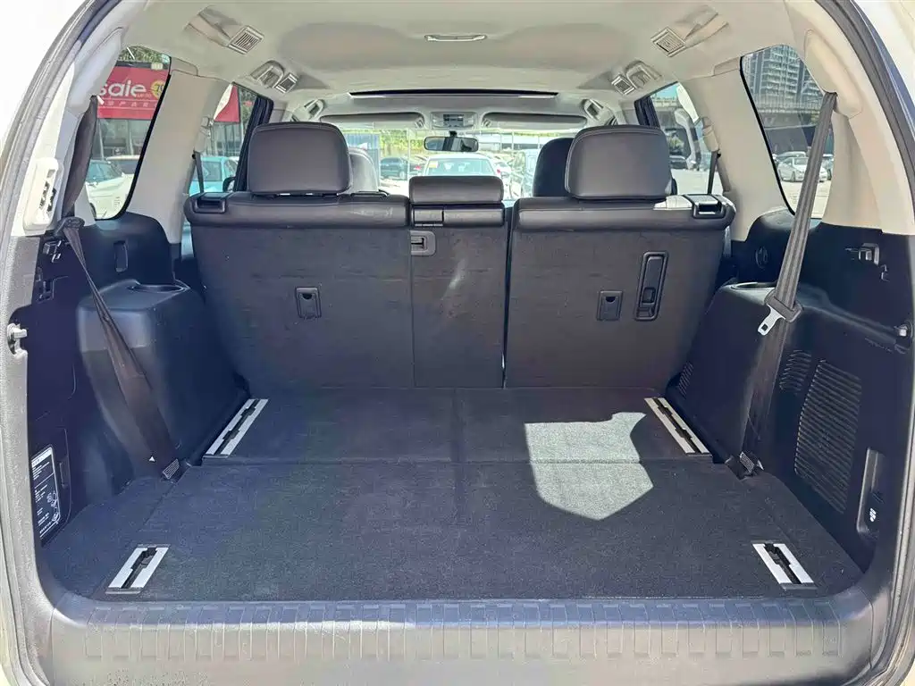 Toyota Prado 2018 3.5L Automatic TX-L Rear-mounted Spare Tire фото 23