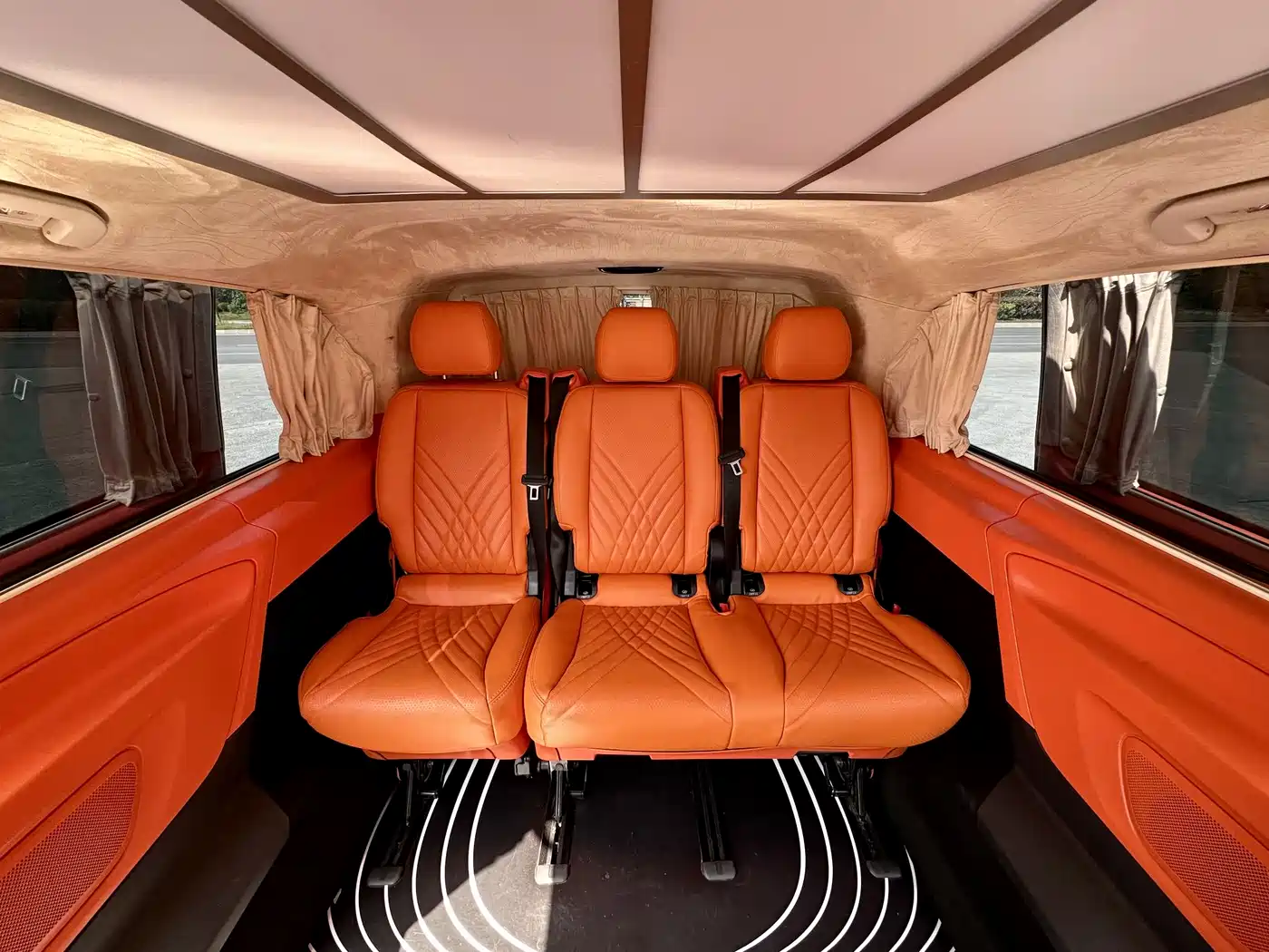 Mercedes-Benz Vito 2021 2.0T Business Edition 7-seater фото 16