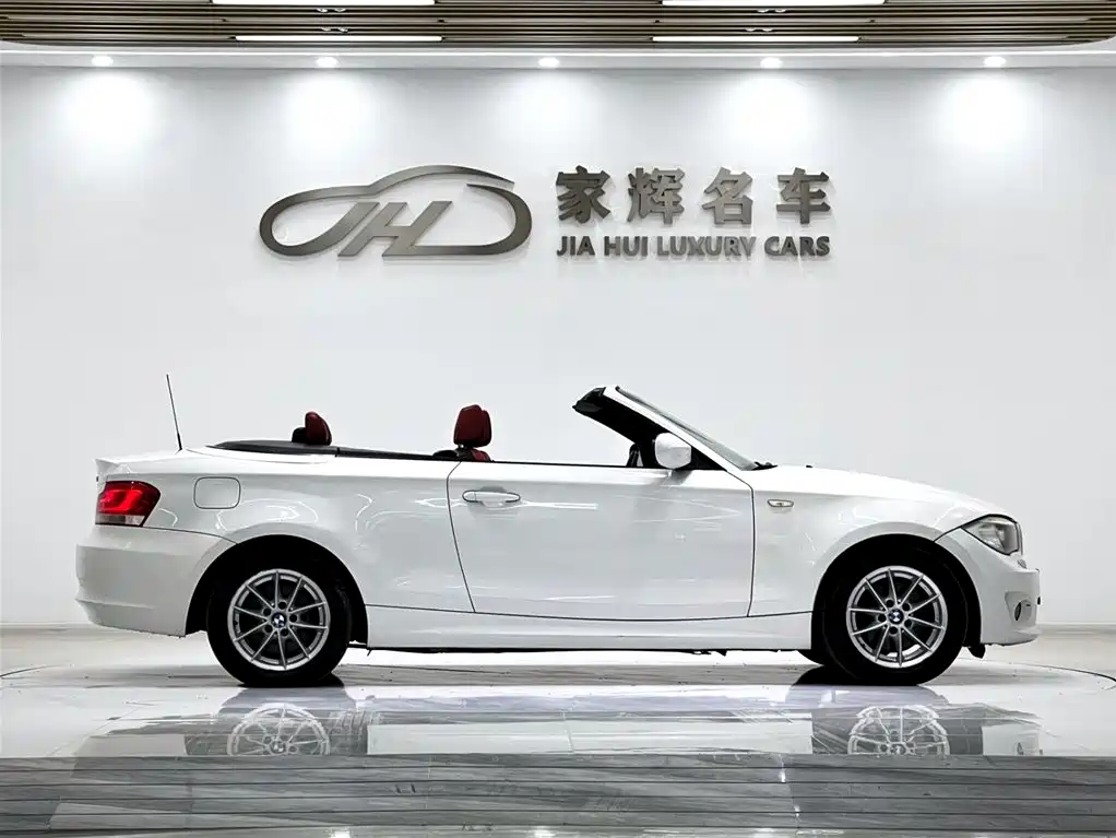 BMW 1 Series (Import) 2011 120i Convertible фото 5