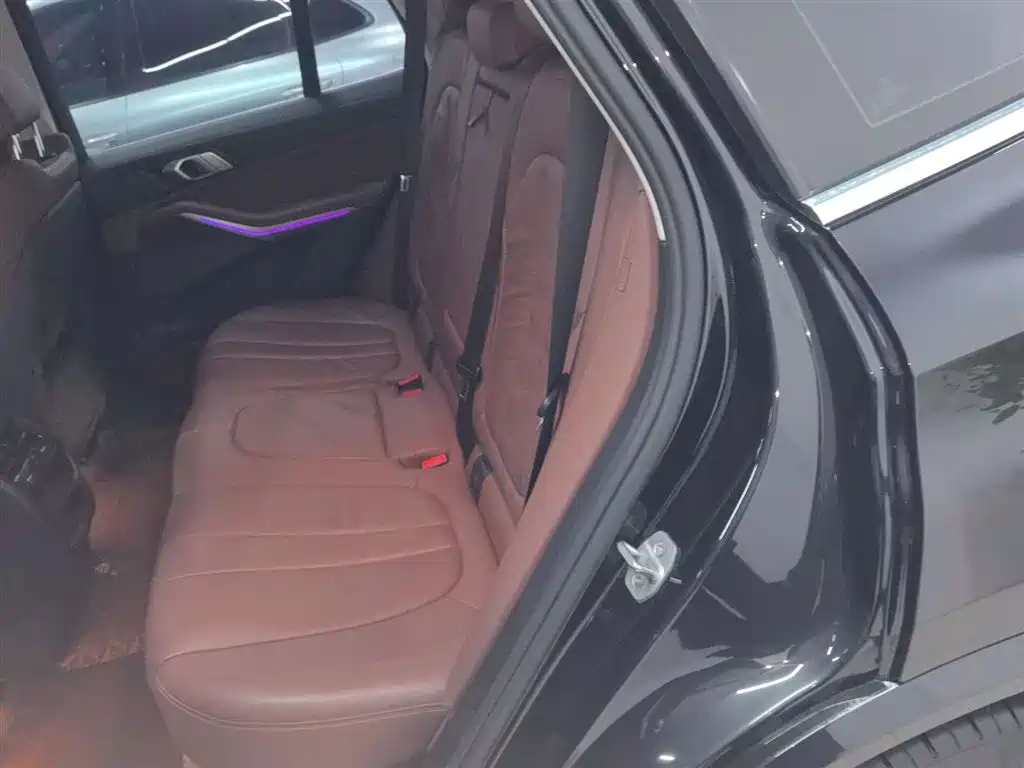 BMW X5 (Import) 2021 xDrive40i M Sport Package фото 17