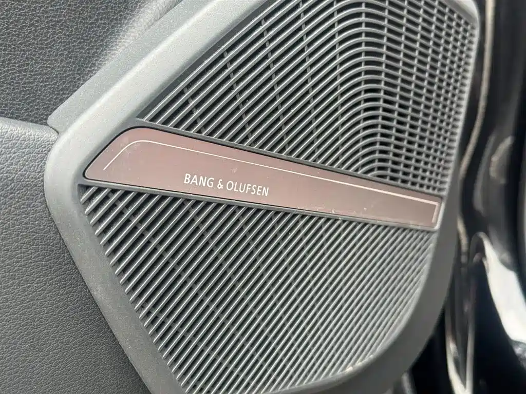 Audi Q5L 2024 Model 45 TFSI Luxury Dynamic фото 18
