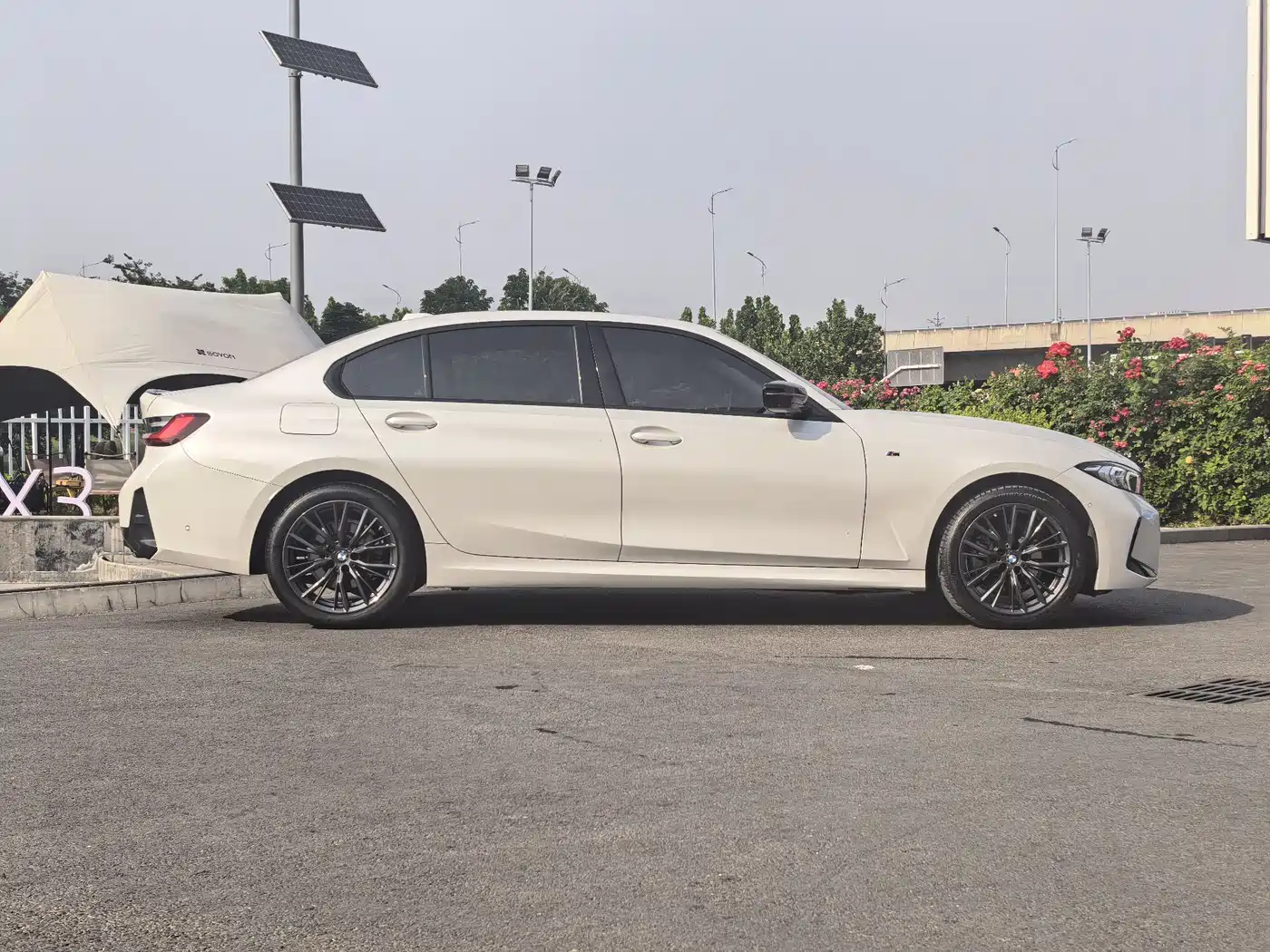 BMW 3 Series 2024 325Li M Sport Shadowline Package фото 4