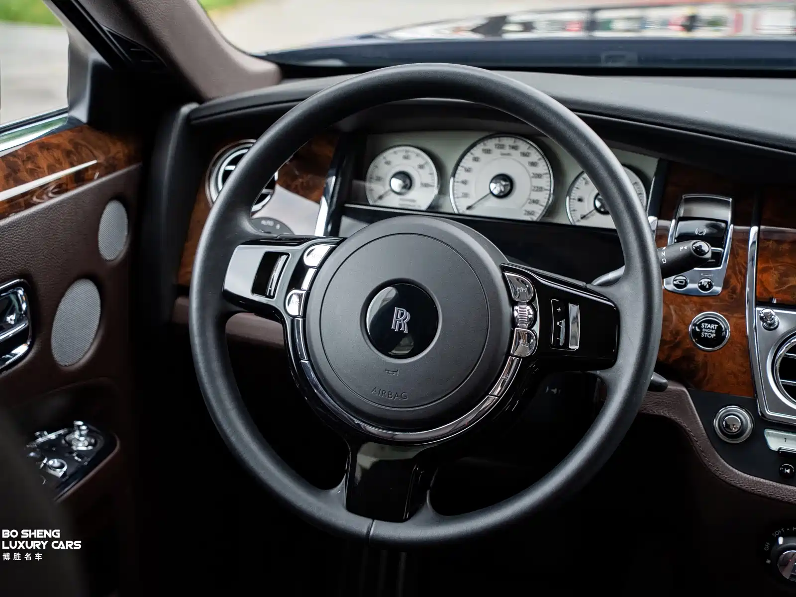 Фото 14 - Rolls-Royce Ghost