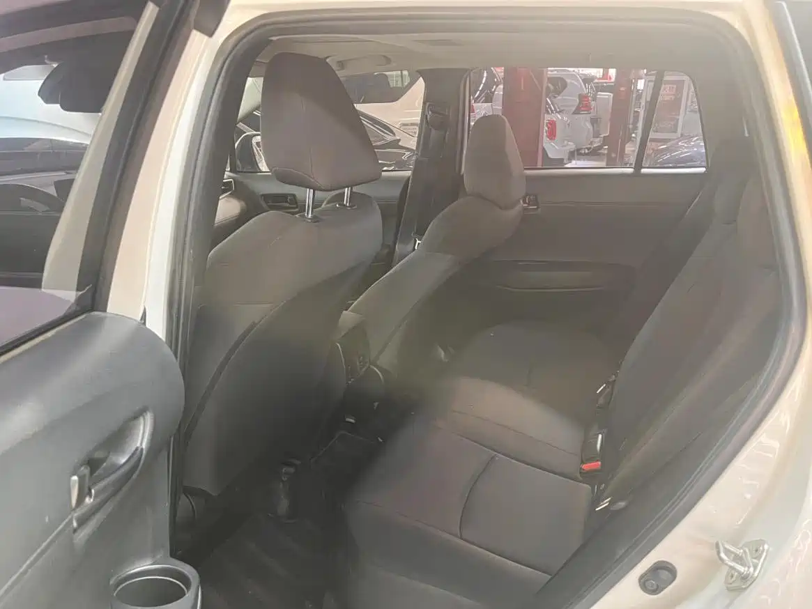 Toyota Corolla Cross 2023 2.0L Elite Edition фото 9