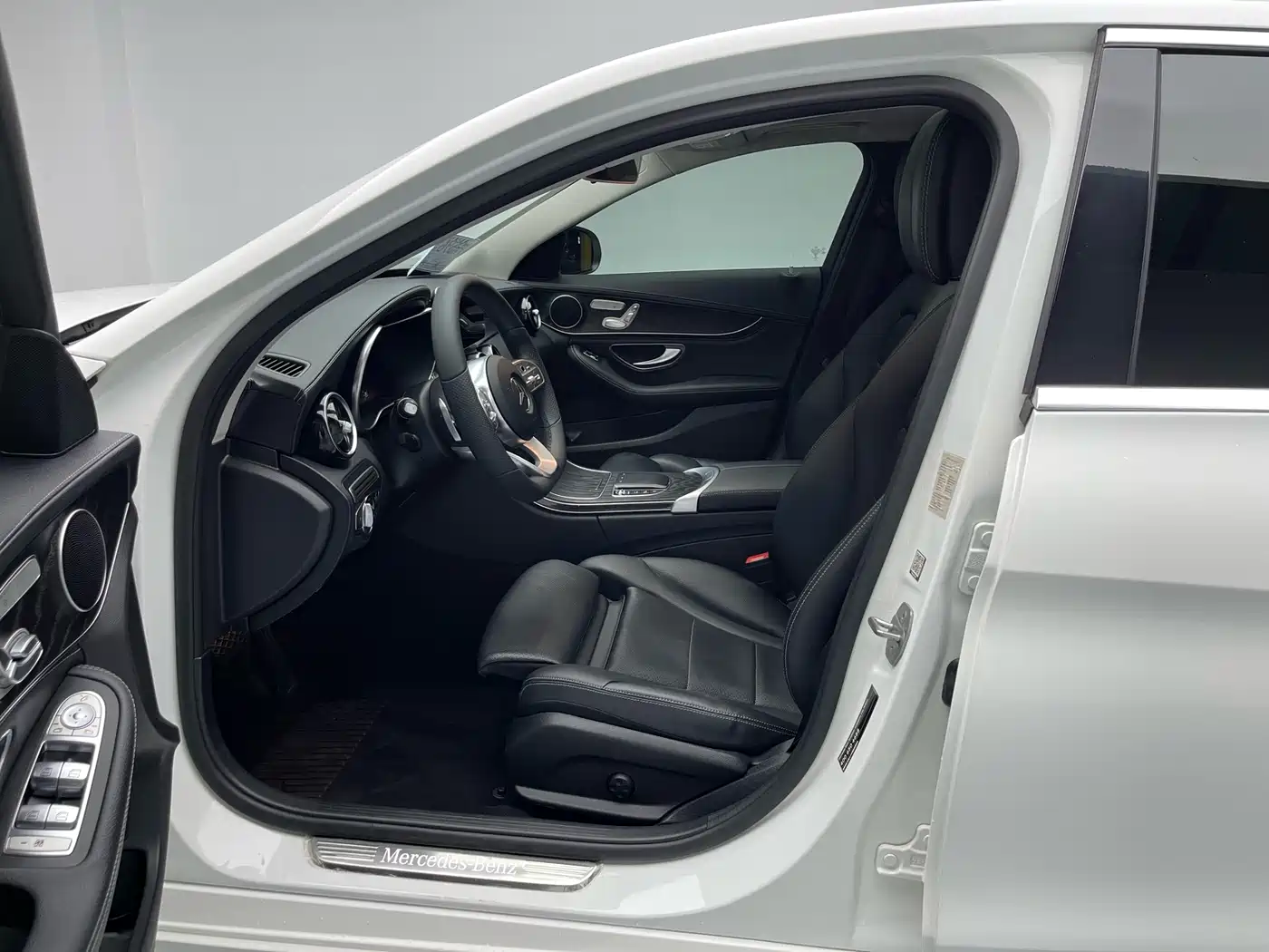 Mercedes-Benz C-Class 2020 Facelift C 260 L Sport фото 12