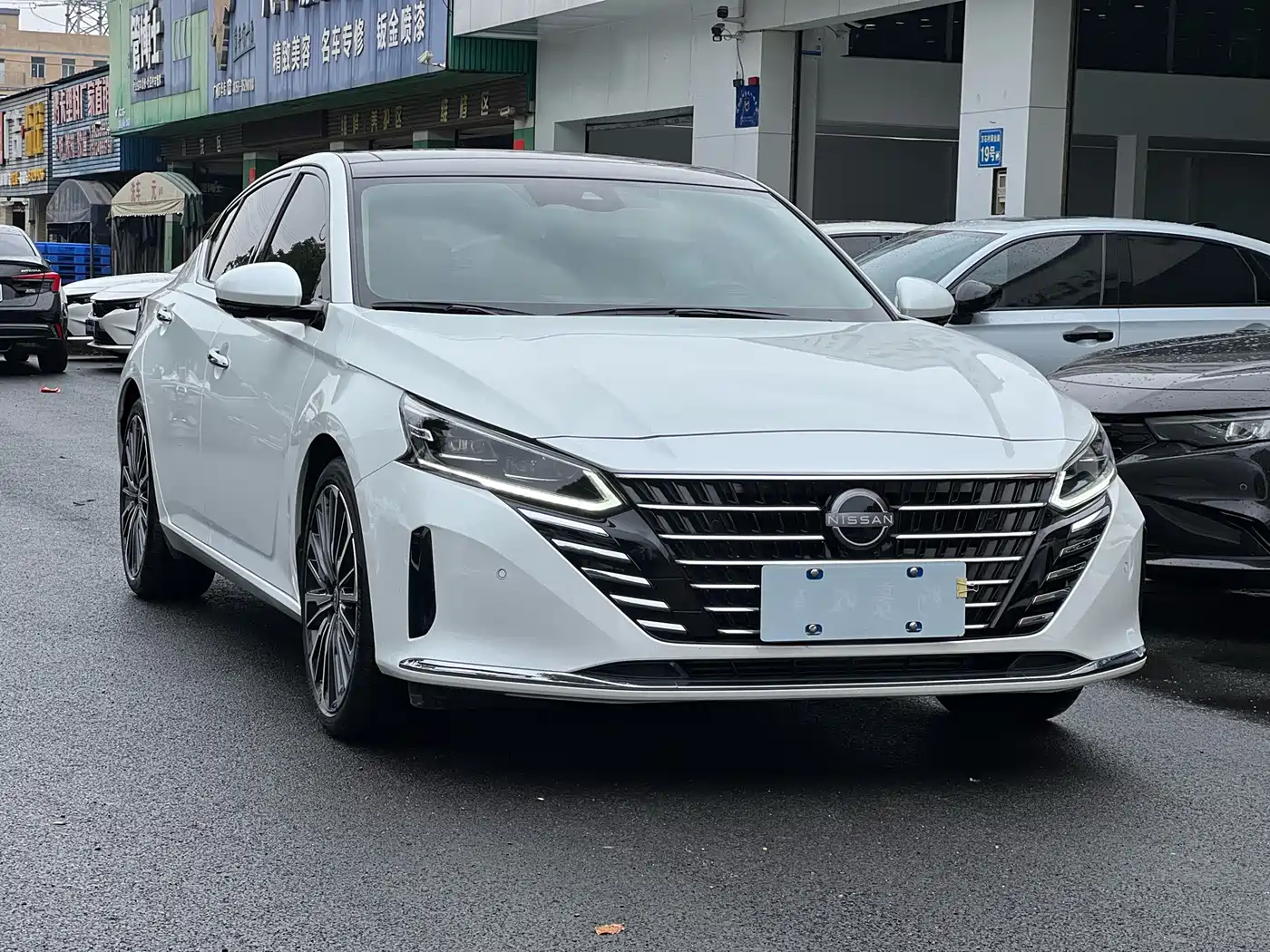 NISSAN TEANA 2024