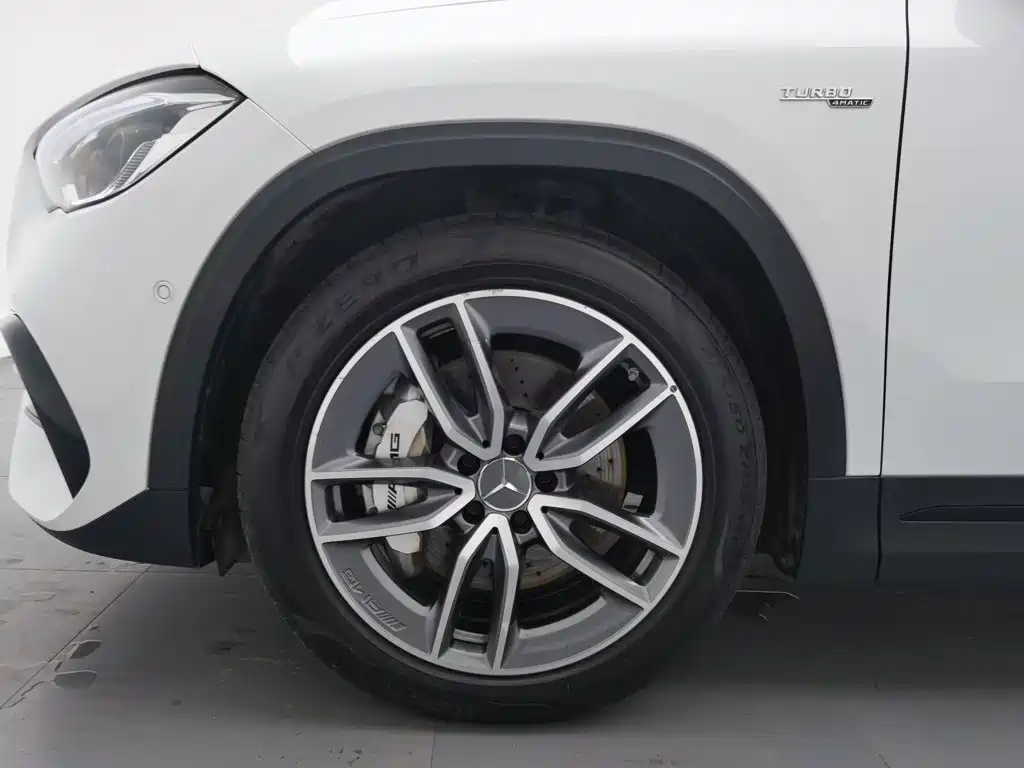 Mercedes-Benz GLA, миниатюра 17
