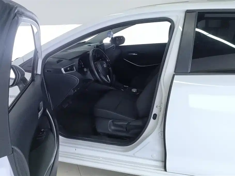 Toyota Corolla 2023 1.8L Smart Hybrid Dual Engine Elite Edition фото 9