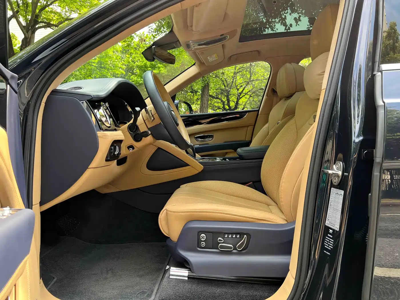 Bentley Bentayga 2024 2024 4.0T V8