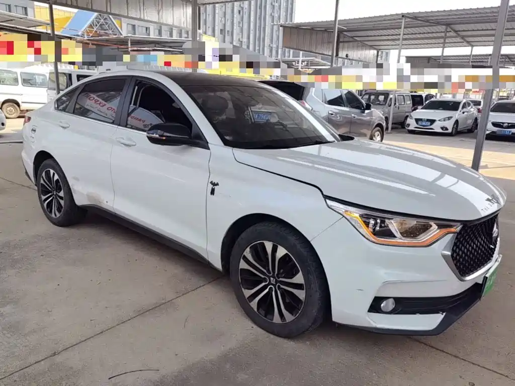 Baojun RC-6 2021 2019 1.5T CVT 24-hour Online Premium