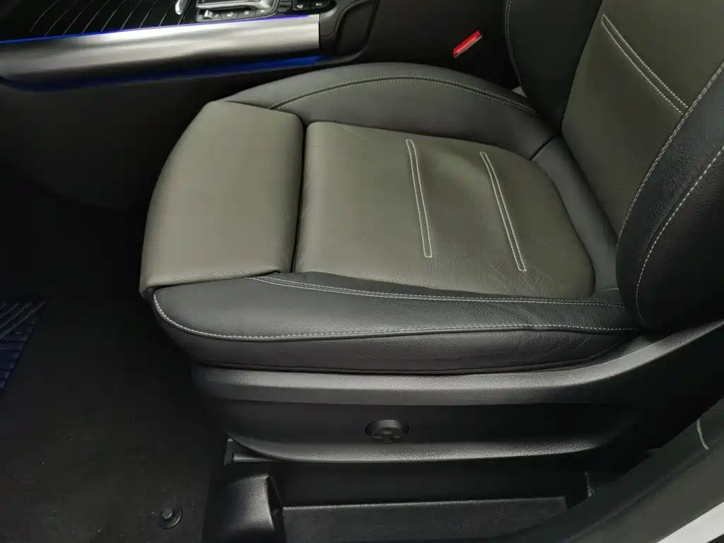 Mercedes-Benz GLA, миниатюра 20