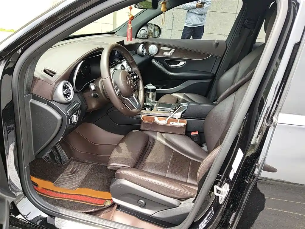 Mercedes-Benz GLC 2022 Facelift GLC 300 L 4MATIC Dynamic Collector's Edition фото 8