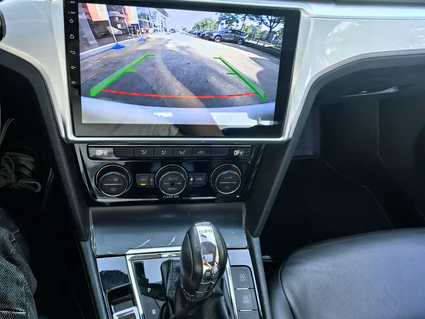 Volkswagen Lamando 2017 280TSI DSG Comfort Edition фото 8