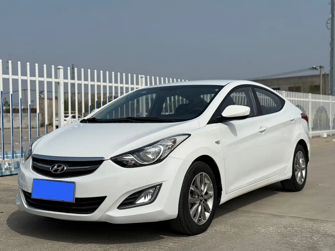 Hyundai Langdong 2015 1.6L Auto Trend фото 2