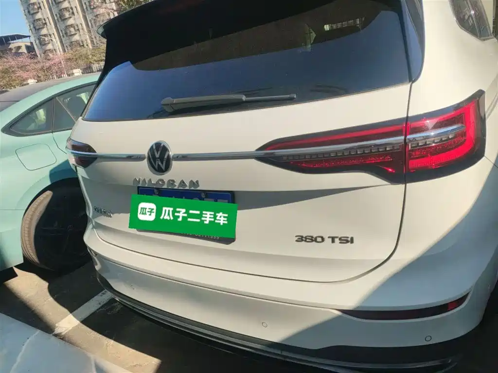 Volkswagen Viloran 2020 380TSI Premium фото 22