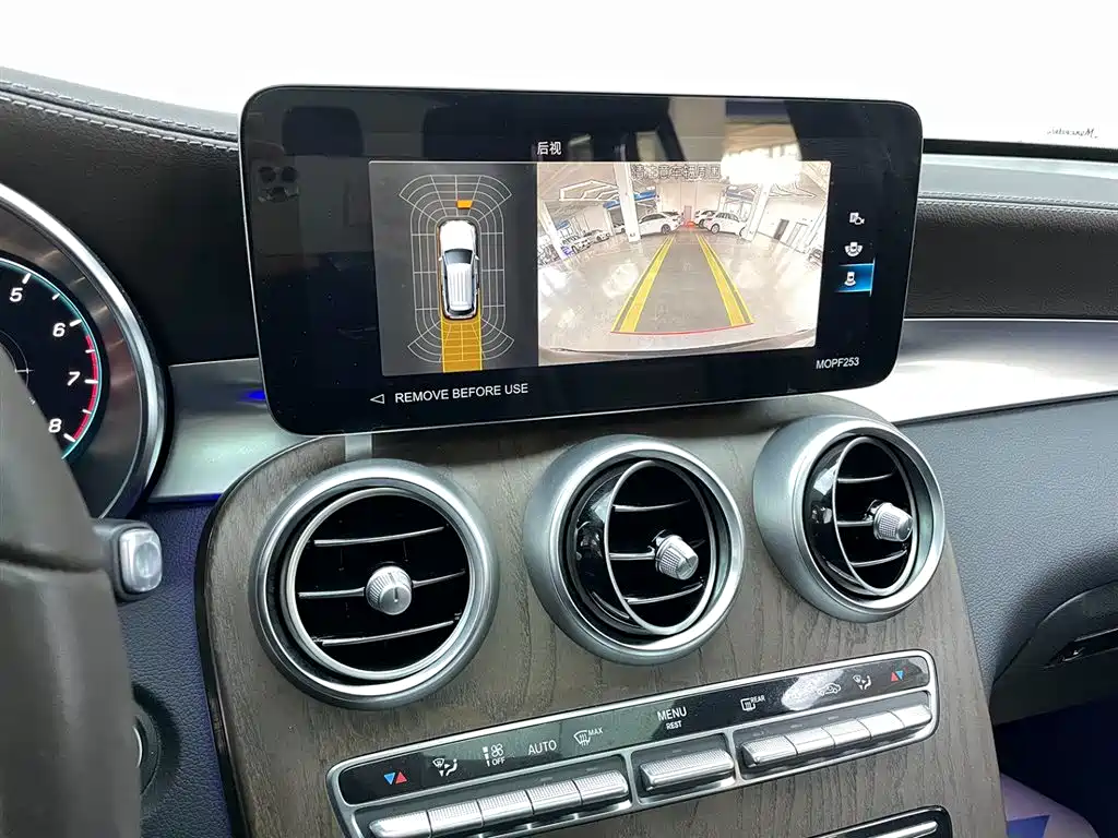 Mercedes-Benz GLC 2021 GLC 260 L 4MATIC Luxury фото 10