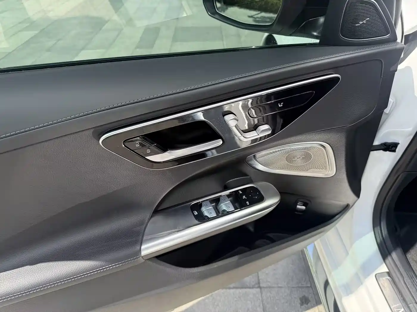 Mercedes-Benz C-Class 2022 Facelift C 260 L Night Edition Sport фото 8