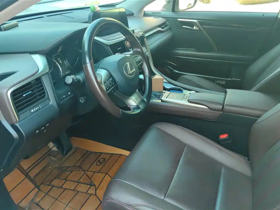 Lexus RX 2020 Facelift 300 AWD Elegance Edition фото 9