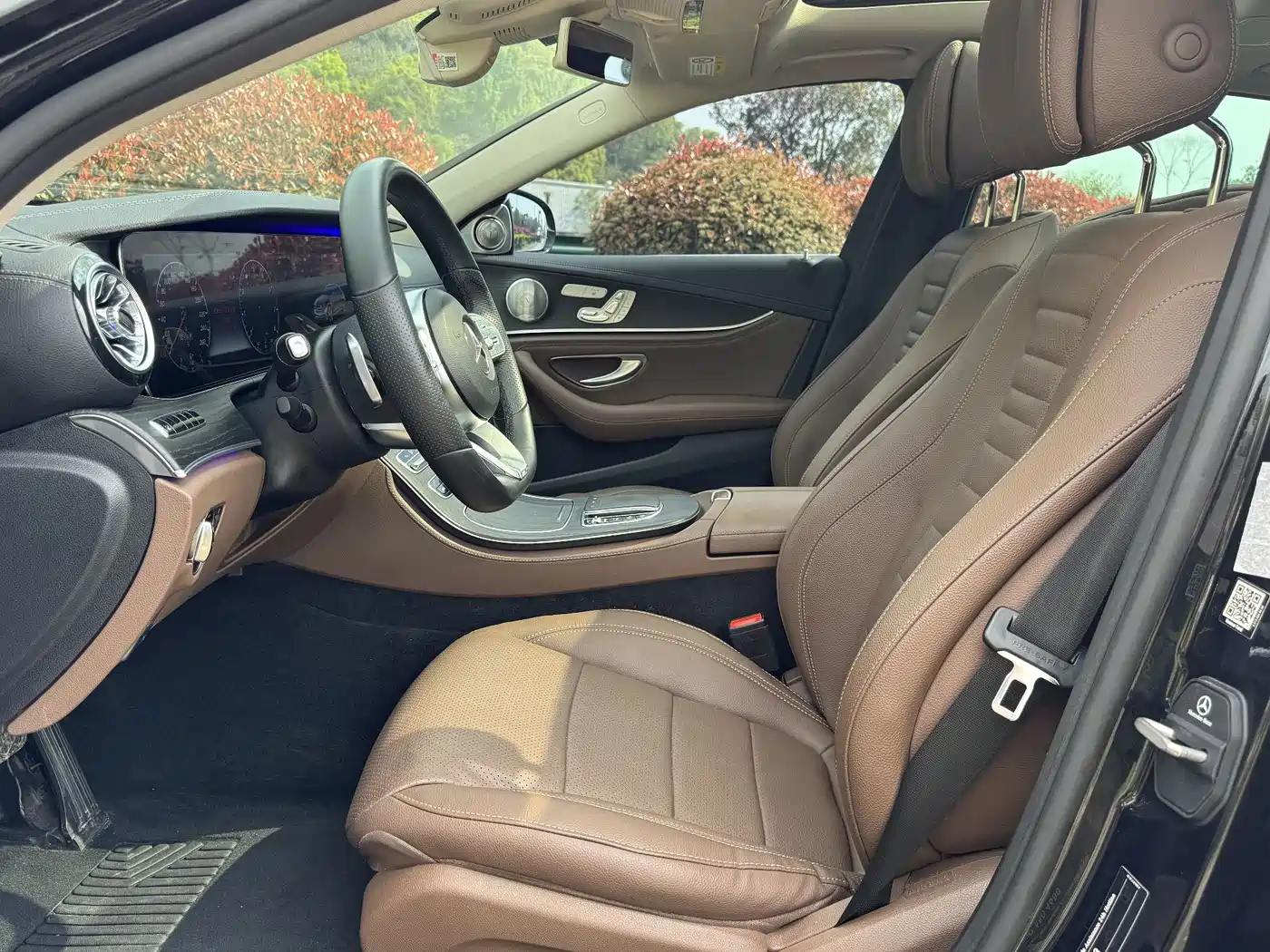 Mercedes-Benz E-Class 2020 Facelift E 300 L Exclusive фото 14