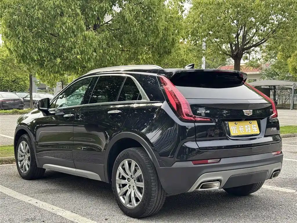 Cadillac XT4 2021 28T FWD Luxury Edition фото 6