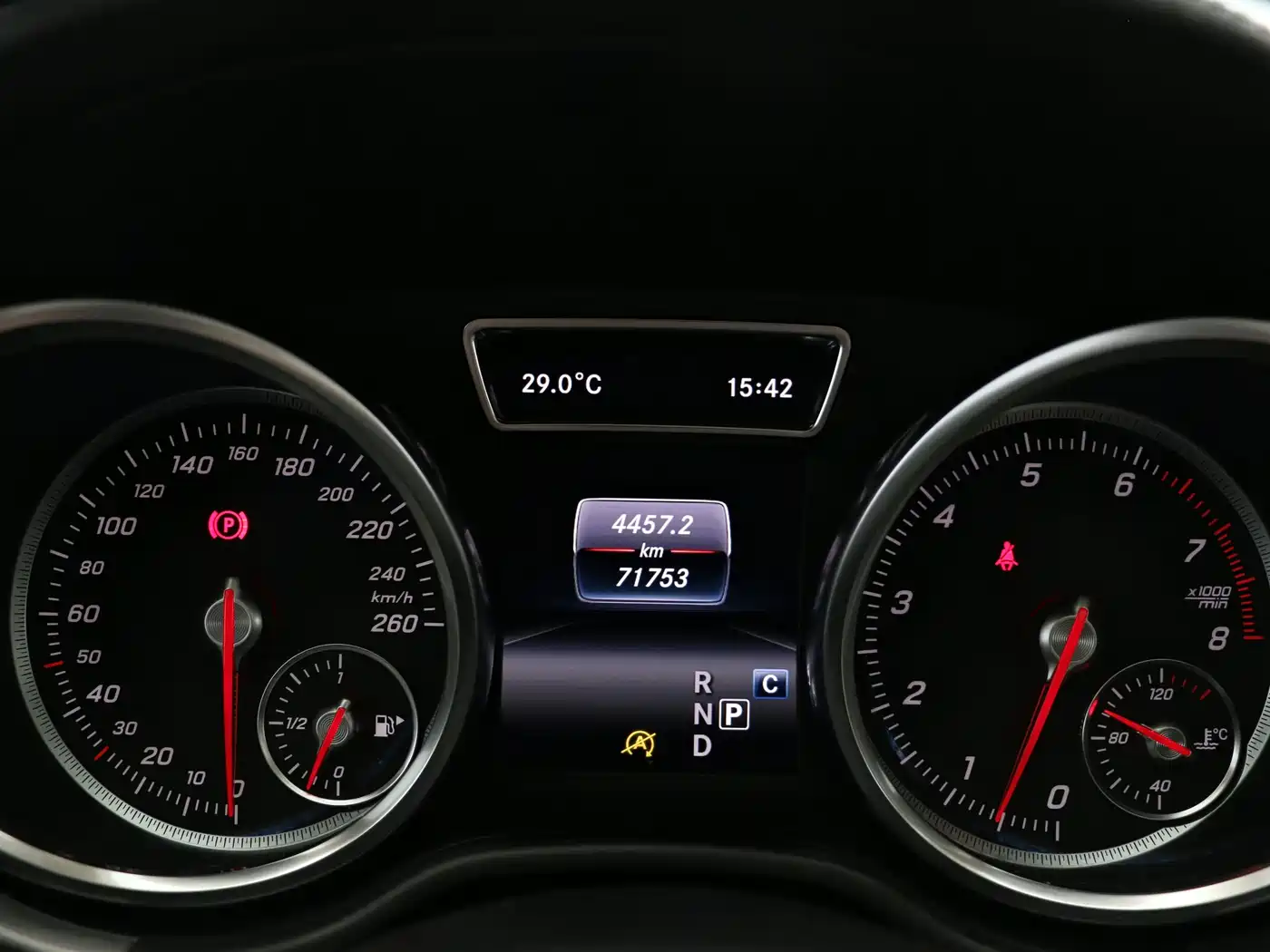 Mercedes-Benz GLE Coupe 2017 GLE 320 4MATIC Coupe SUV фото 15