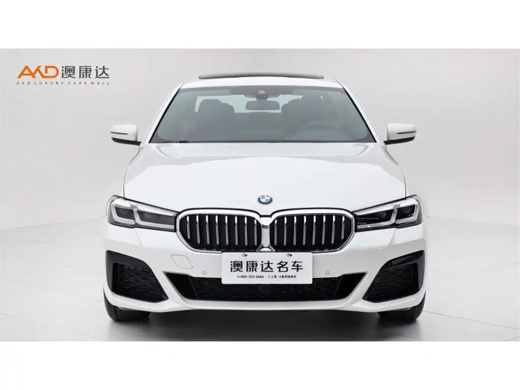 BMW 5 Series 2023 Facelift 530Li Leading M Sport Package фото 2