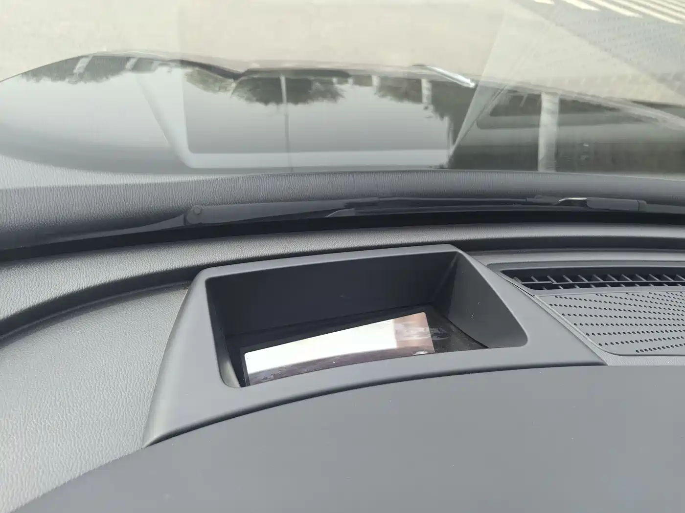 Hongqi HS5 2022 2.0T Smart Connect Premium Edition фото 22