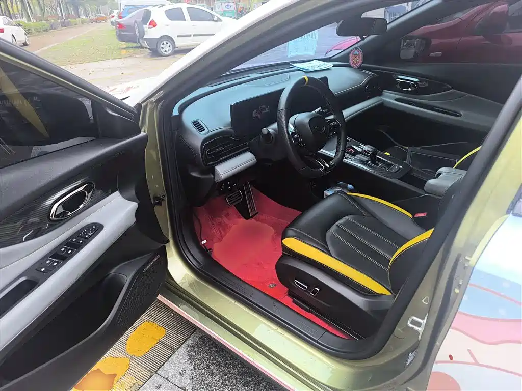 GAC Trumpchi Trumpchi Emkoo 2021 270T DCT J15 Edition фото 16